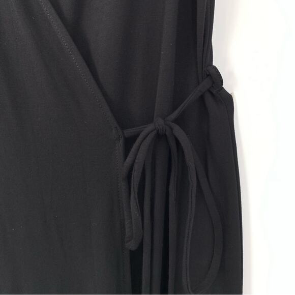 NWT VINCE V-Neck Jersey Wrap Midi Dress Black S - Picture 3 of 12